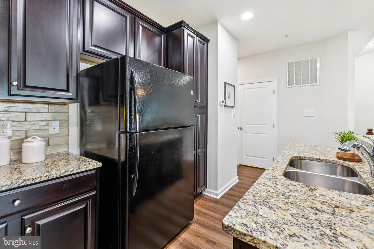 7416 BRUNSON CIR, GAINESVILLE, Virginia 20155, 2 Bedrooms Bedrooms, ,2 BathroomsBathrooms,Residential,For sale,7416 BRUNSON CIR,VAPW2111398 MLS # VAPW2111398