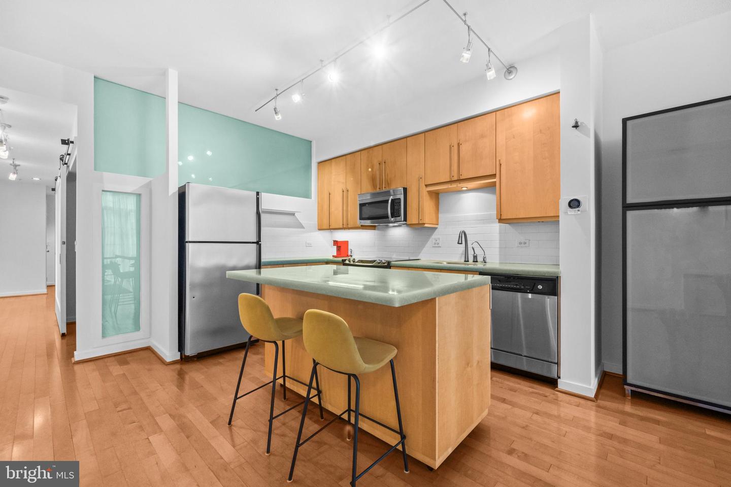 437 NEW YORK AVE NW #206, WASHINGTON, District Of Columbia 20001, 1 Bedroom Bedrooms, ,1 BathroomBathrooms,Residential,For sale,437 NEW YORK AVE NW #206,DCDC2243582 MLS # DCDC2243582