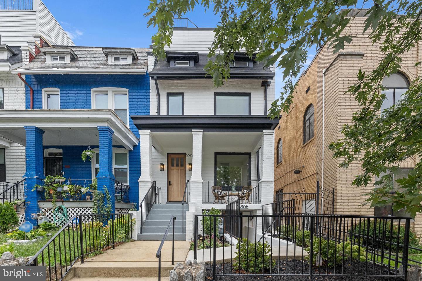 3916 8TH ST NW #B, WASHINGTON, District Of Columbia 20011, 3 Bedrooms Bedrooms, ,3 BathroomsBathrooms,Residential,For sale,3916 8TH ST NW #B,DCDC2243364 MLS # DCDC2243364
