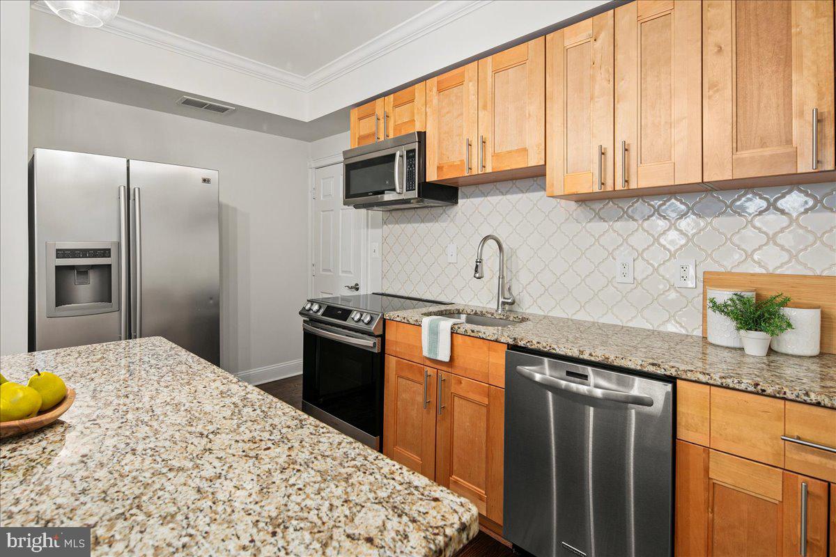 14 O ST NW #14-B, WASHINGTON, District Of Columbia 20001, 2 Bedrooms Bedrooms, ,2 BathroomsBathrooms,Residential,For sale,14 O ST NW #14-B,DCDC2243382 MLS # DCDC2243382