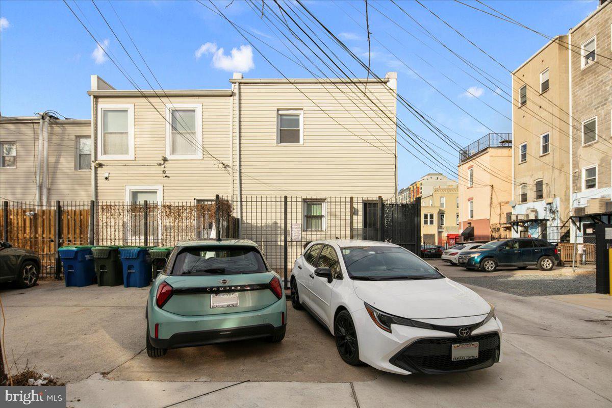 14 O ST NW #14-B, WASHINGTON, District Of Columbia 20001, 2 Bedrooms Bedrooms, ,2 BathroomsBathrooms,Residential,For sale,14 O ST NW #14-B,DCDC2243382 MLS # DCDC2243382