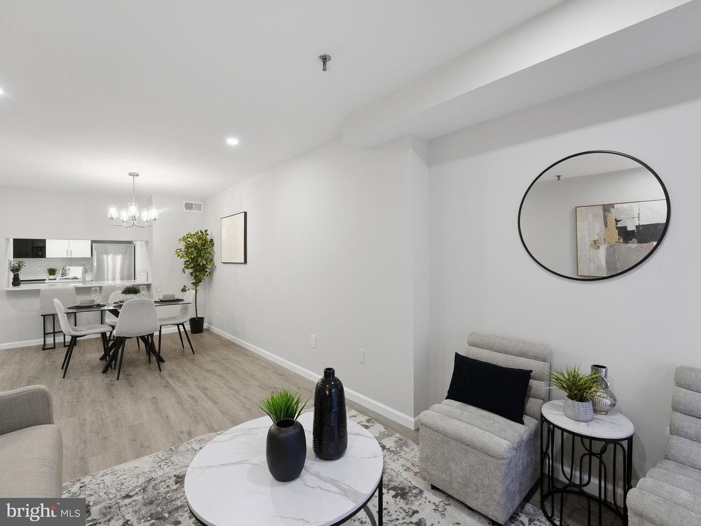 1029 N STUART ST #302, ARLINGTON, Virginia 22201, 1 Bedroom Bedrooms, ,1 BathroomBathrooms,Residential,For sale,1029 N STUART ST #302,VAAR2068198 MLS # VAAR2068198