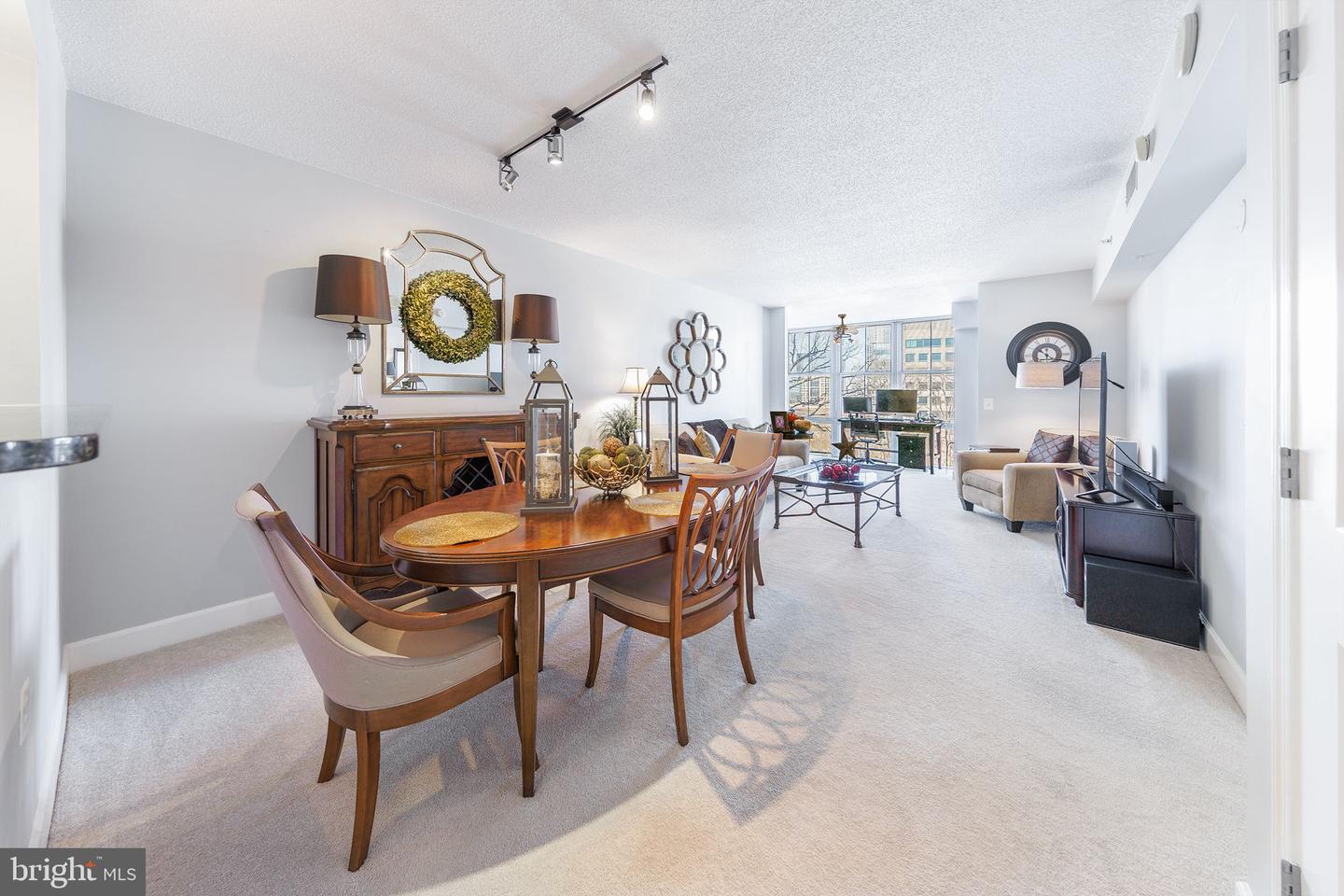 11800 SUNSET HILLS RD #912, RESTON, Virginia 20190, 1 Bedroom Bedrooms, ,1 BathroomBathrooms,Residential,For sale,11800 SUNSET HILLS RD #912,VAFX2287694 MLS # VAFX2287694