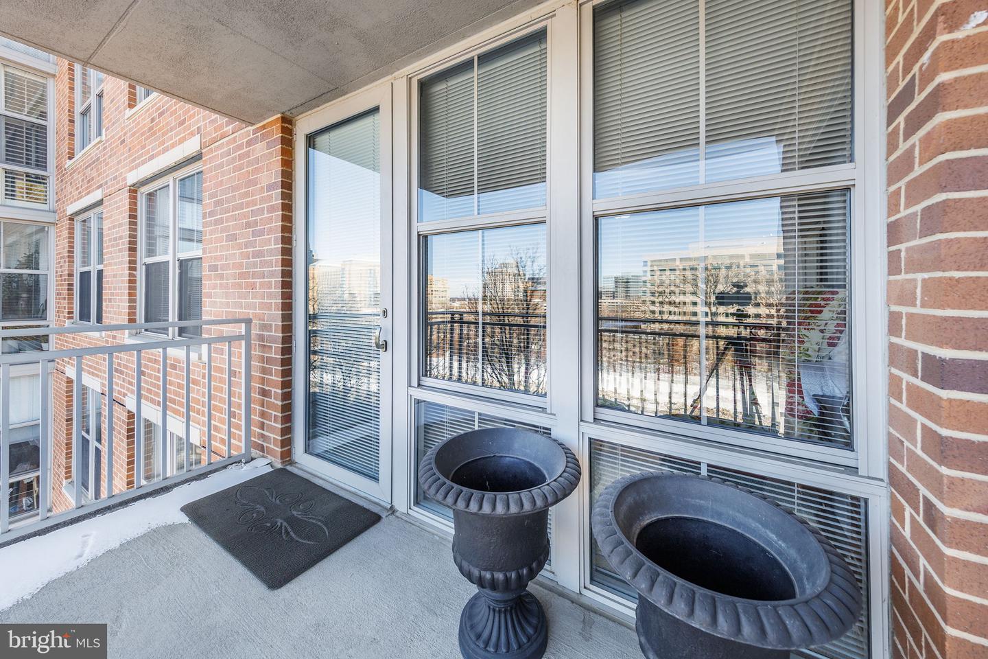 11800 SUNSET HILLS RD #912, RESTON, Virginia 20190, 1 Bedroom Bedrooms, ,1 BathroomBathrooms,Residential,For sale,11800 SUNSET HILLS RD #912,VAFX2287694 MLS # VAFX2287694