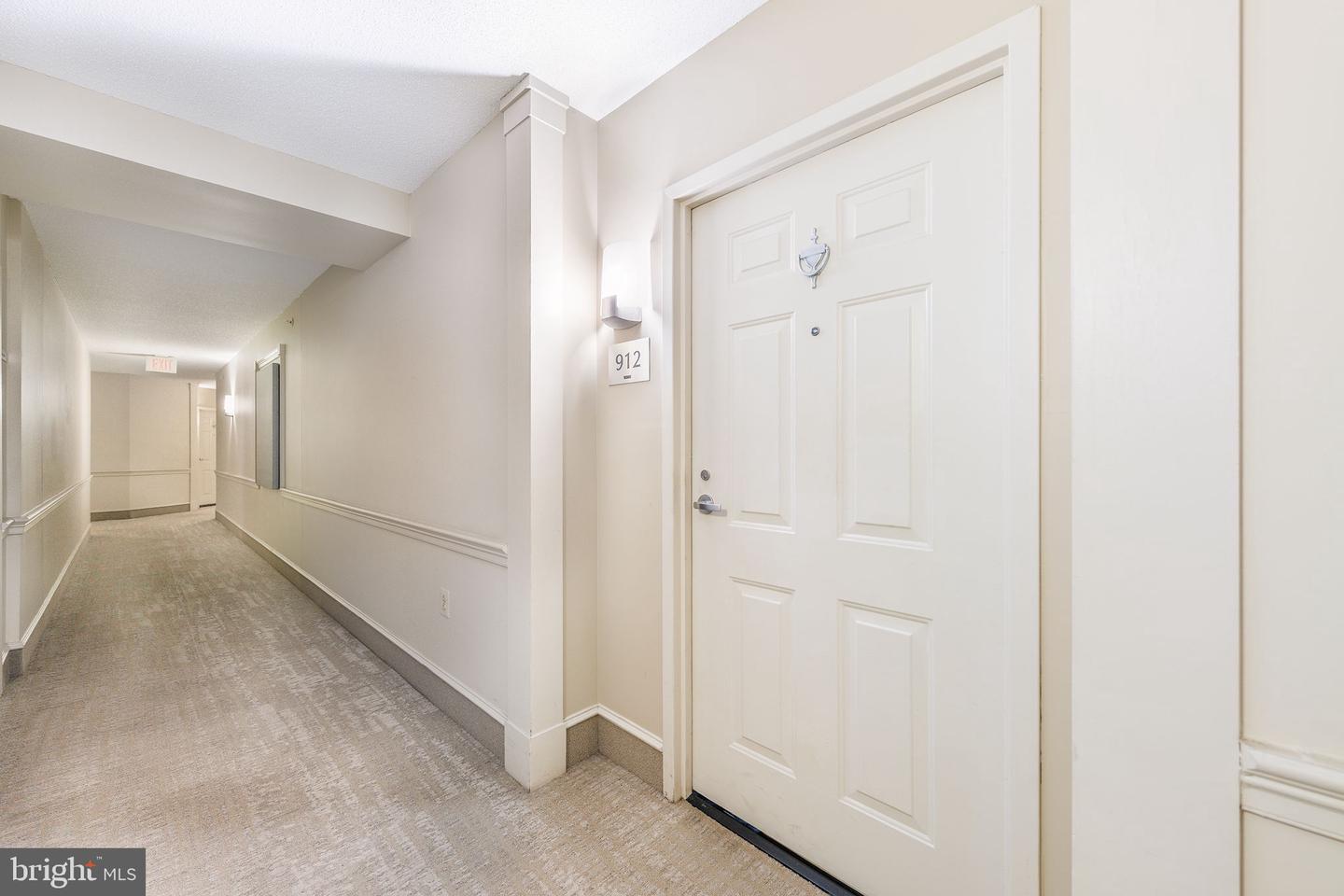 11800 SUNSET HILLS RD #912, RESTON, Virginia 20190, 1 Bedroom Bedrooms, ,1 BathroomBathrooms,Residential,For sale,11800 SUNSET HILLS RD #912,VAFX2287694 MLS # VAFX2287694