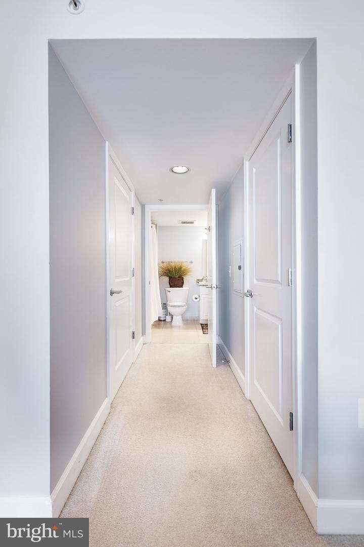 11800 SUNSET HILLS RD #912, RESTON, Virginia 20190, 1 Bedroom Bedrooms, ,1 BathroomBathrooms,Residential,For sale,11800 SUNSET HILLS RD #912,VAFX2287694 MLS # VAFX2287694