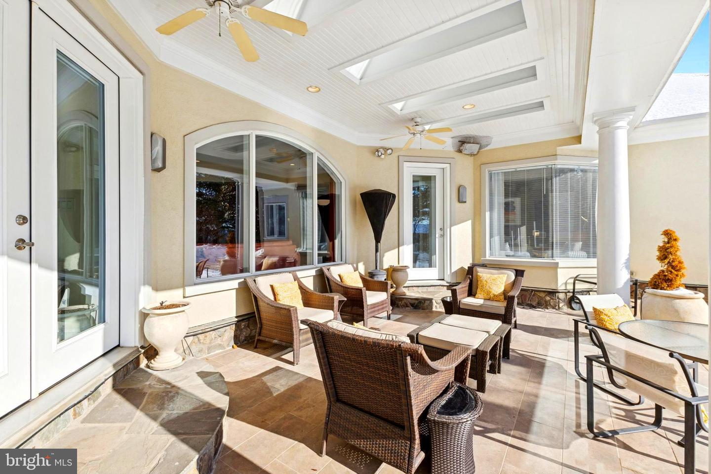 8268 ROXBOROUGH LOOP, GAINESVILLE, Virginia 20155, 3 Bedrooms Bedrooms, ,3 BathroomsBathrooms,Residential,For sale,8268 ROXBOROUGH LOOP,VAPW2111366 MLS # VAPW2111366