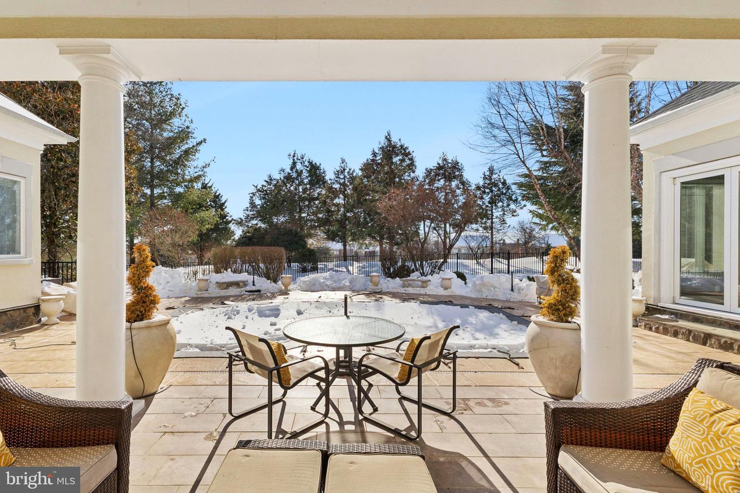 8268 ROXBOROUGH LOOP, GAINESVILLE, Virginia 20155, 3 Bedrooms Bedrooms, ,3 BathroomsBathrooms,Residential,For sale,8268 ROXBOROUGH LOOP,VAPW2111366 MLS # VAPW2111366