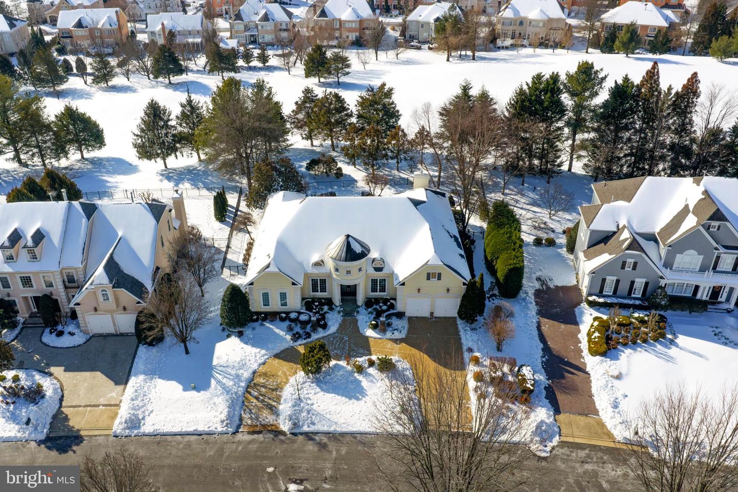 8268 ROXBOROUGH LOOP, GAINESVILLE, Virginia 20155, 3 Bedrooms Bedrooms, ,3 BathroomsBathrooms,Residential,For sale,8268 ROXBOROUGH LOOP,VAPW2111366 MLS # VAPW2111366