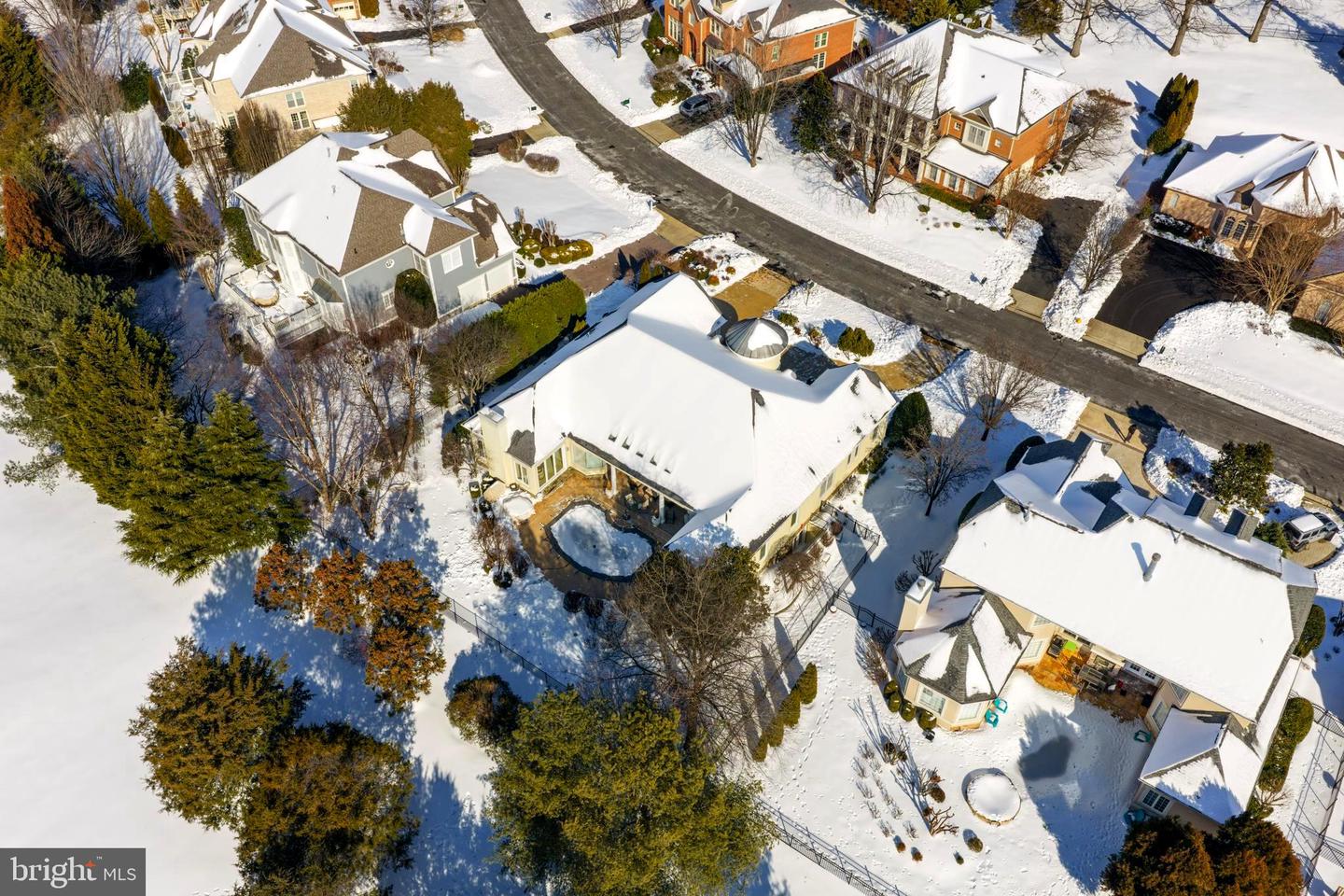 8268 ROXBOROUGH LOOP, GAINESVILLE, Virginia 20155, 3 Bedrooms Bedrooms, ,3 BathroomsBathrooms,Residential,For sale,8268 ROXBOROUGH LOOP,VAPW2111366 MLS # VAPW2111366