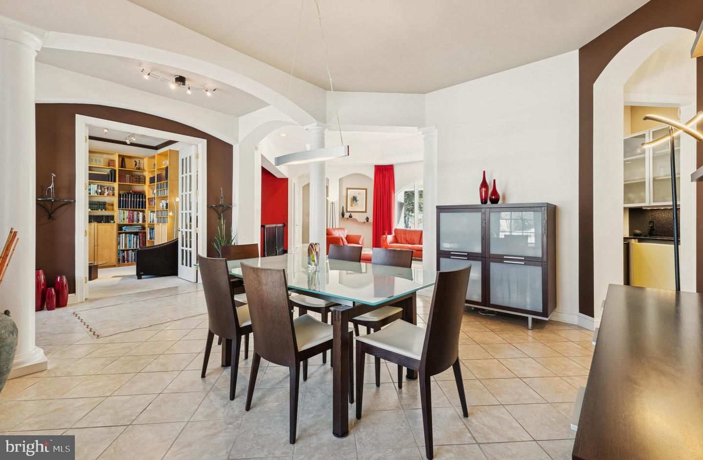 8268 ROXBOROUGH LOOP, GAINESVILLE, Virginia 20155, 3 Bedrooms Bedrooms, ,3 BathroomsBathrooms,Residential,For sale,8268 ROXBOROUGH LOOP,VAPW2111366 MLS # VAPW2111366