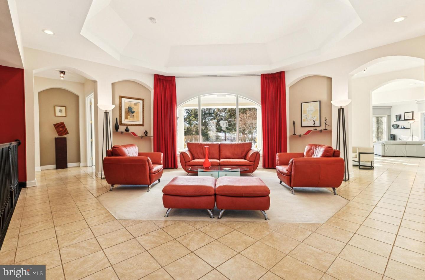 8268 ROXBOROUGH LOOP, GAINESVILLE, Virginia 20155, 3 Bedrooms Bedrooms, ,3 BathroomsBathrooms,Residential,For sale,8268 ROXBOROUGH LOOP,VAPW2111366 MLS # VAPW2111366