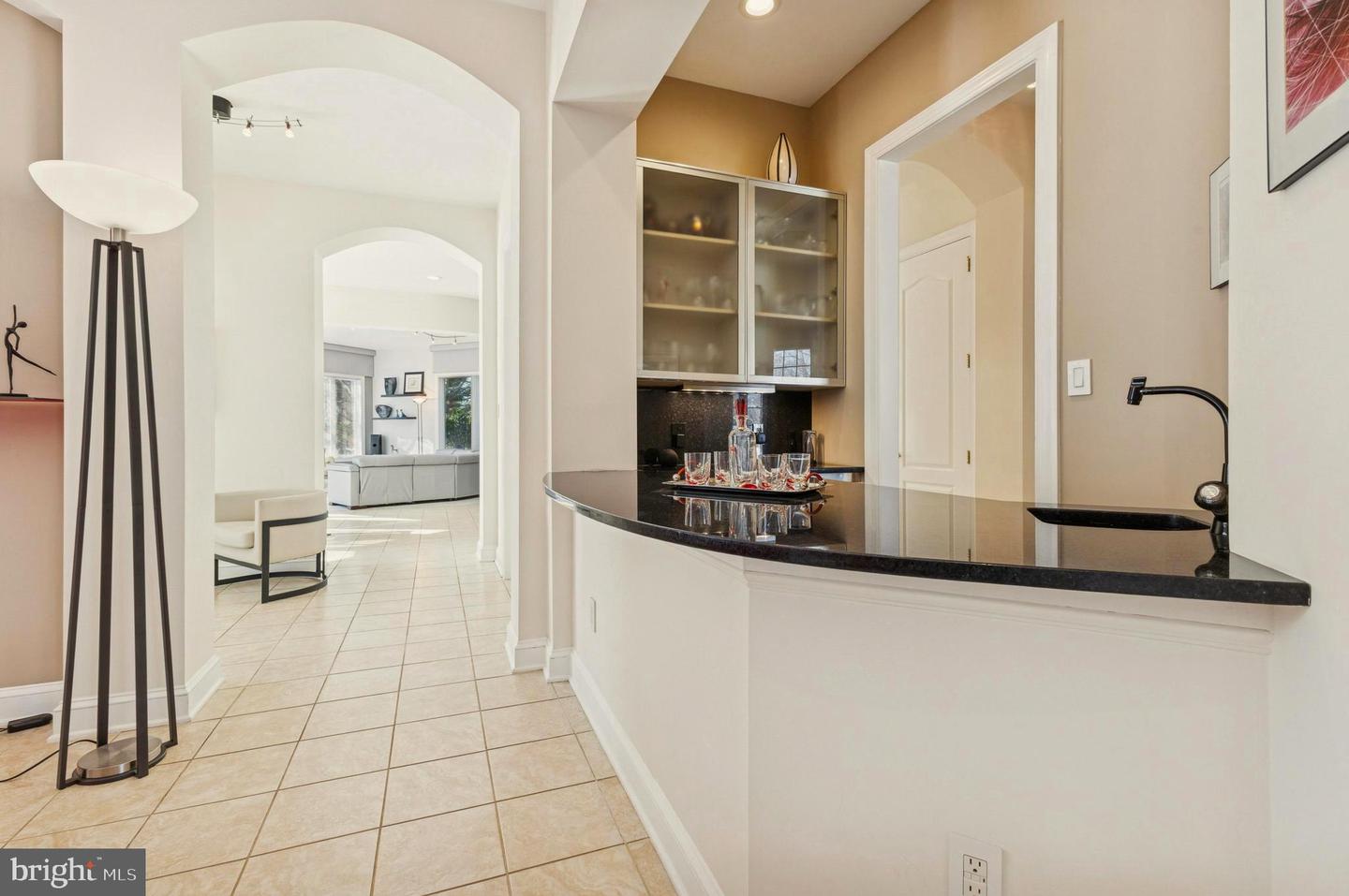 8268 ROXBOROUGH LOOP, GAINESVILLE, Virginia 20155, 3 Bedrooms Bedrooms, ,3 BathroomsBathrooms,Residential,For sale,8268 ROXBOROUGH LOOP,VAPW2111366 MLS # VAPW2111366