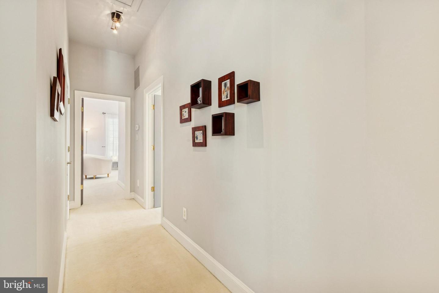 8268 ROXBOROUGH LOOP, GAINESVILLE, Virginia 20155, 3 Bedrooms Bedrooms, ,3 BathroomsBathrooms,Residential,For sale,8268 ROXBOROUGH LOOP,VAPW2111366 MLS # VAPW2111366