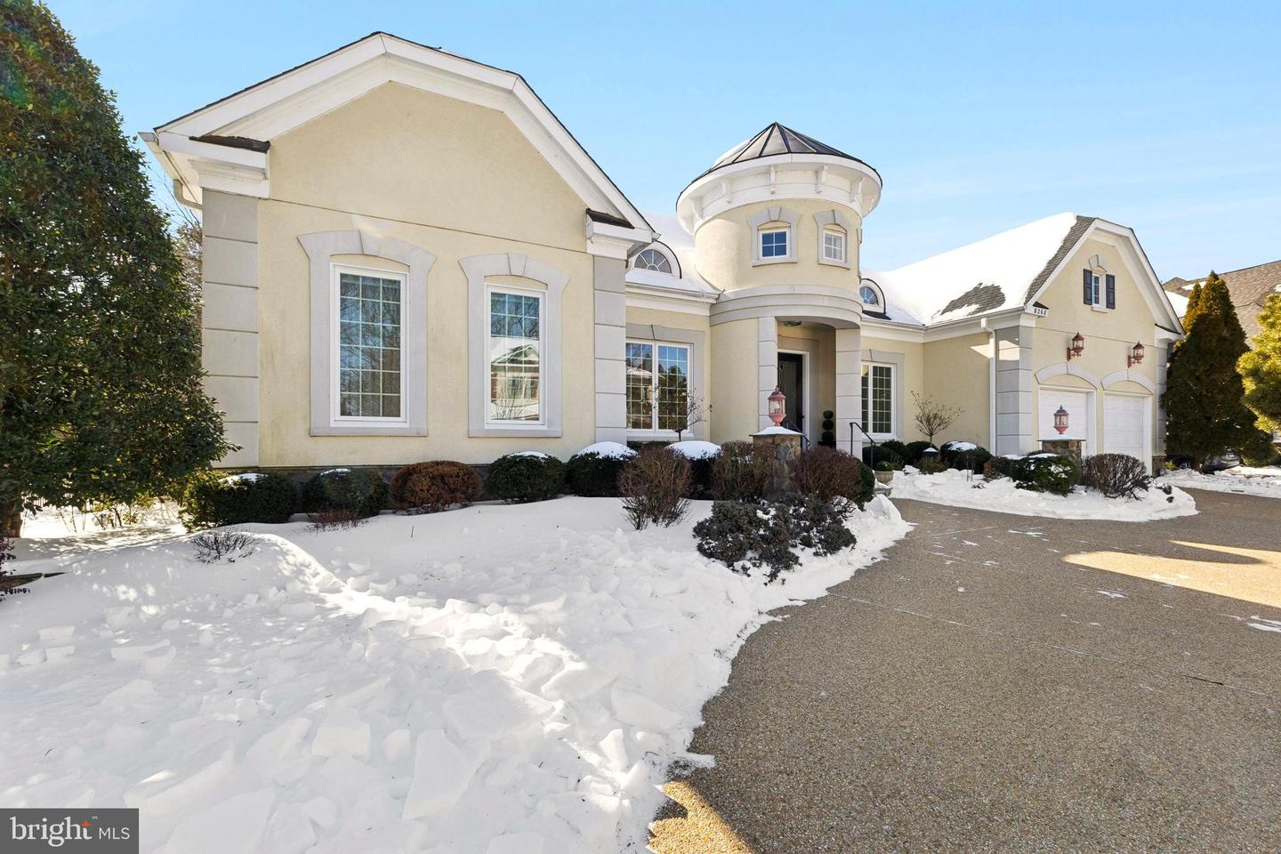 8268 ROXBOROUGH LOOP, GAINESVILLE, Virginia 20155, 3 Bedrooms Bedrooms, ,3 BathroomsBathrooms,Residential,For sale,8268 ROXBOROUGH LOOP,VAPW2111366 MLS # VAPW2111366