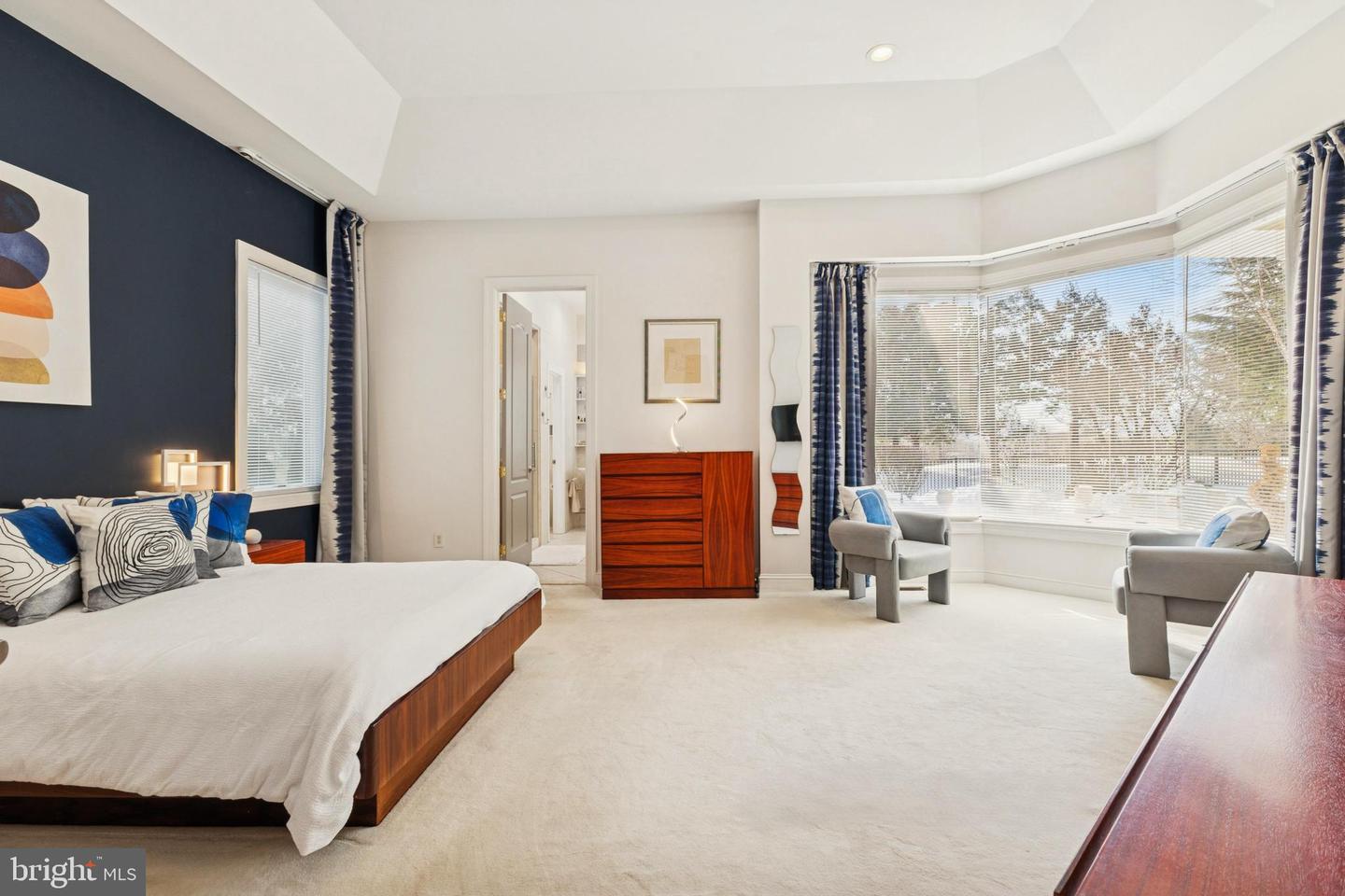 8268 ROXBOROUGH LOOP, GAINESVILLE, Virginia 20155, 3 Bedrooms Bedrooms, ,3 BathroomsBathrooms,Residential,For sale,8268 ROXBOROUGH LOOP,VAPW2111366 MLS # VAPW2111366