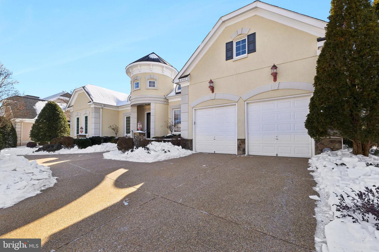 8268 ROXBOROUGH LOOP, GAINESVILLE, Virginia 20155, 3 Bedrooms Bedrooms, ,3 BathroomsBathrooms,Residential,For sale,8268 ROXBOROUGH LOOP,VAPW2111366 MLS # VAPW2111366