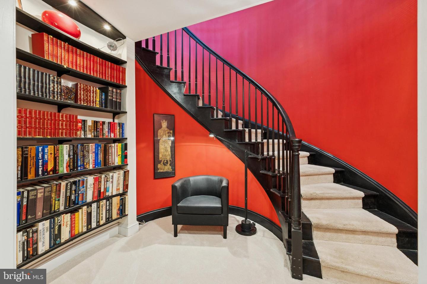 8268 ROXBOROUGH LOOP, GAINESVILLE, Virginia 20155, 3 Bedrooms Bedrooms, ,3 BathroomsBathrooms,Residential,For sale,8268 ROXBOROUGH LOOP,VAPW2111366 MLS # VAPW2111366