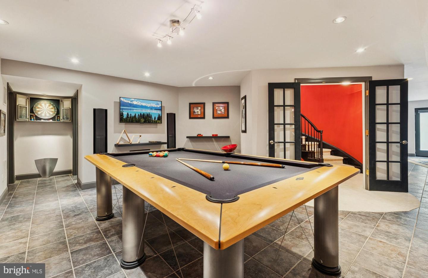 8268 ROXBOROUGH LOOP, GAINESVILLE, Virginia 20155, 3 Bedrooms Bedrooms, ,3 BathroomsBathrooms,Residential,For sale,8268 ROXBOROUGH LOOP,VAPW2111366 MLS # VAPW2111366