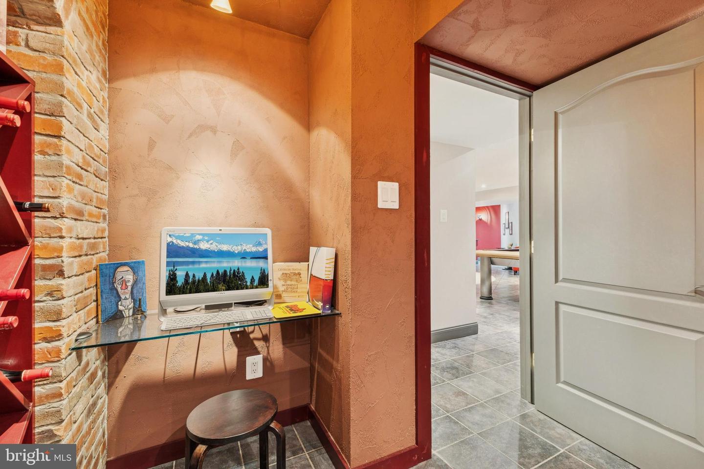 8268 ROXBOROUGH LOOP, GAINESVILLE, Virginia 20155, 3 Bedrooms Bedrooms, ,3 BathroomsBathrooms,Residential,For sale,8268 ROXBOROUGH LOOP,VAPW2111366 MLS # VAPW2111366