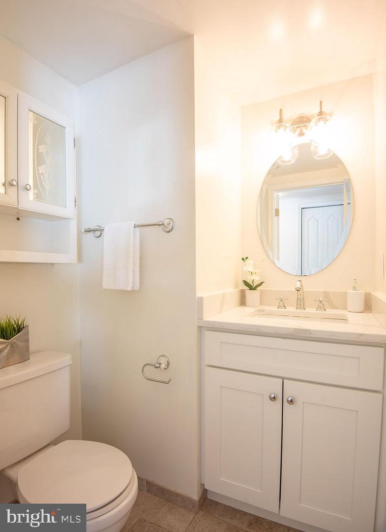 9102 RED LION TAVERN CT, SPRINGFIELD, Virginia 22153, 4 Bedrooms Bedrooms, ,2 BathroomsBathrooms,Residential,For sale,9102 RED LION TAVERN CT,VAFX2287774 MLS # VAFX2287774