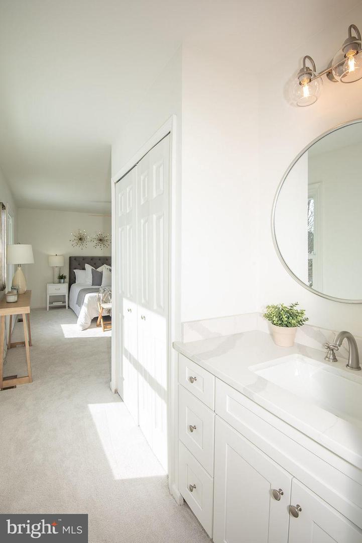 9102 RED LION TAVERN CT, SPRINGFIELD, Virginia 22153, 4 Bedrooms Bedrooms, ,2 BathroomsBathrooms,Residential,For sale,9102 RED LION TAVERN CT,VAFX2287774 MLS # VAFX2287774