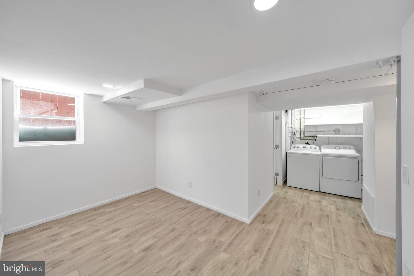 647 EMERSON ST NE, WASHINGTON, District Of Columbia 20017, 3 Bedrooms Bedrooms, ,2 BathroomsBathrooms,Residential,For sale,647 EMERSON ST NE,DCDC2243552 MLS # DCDC2243552