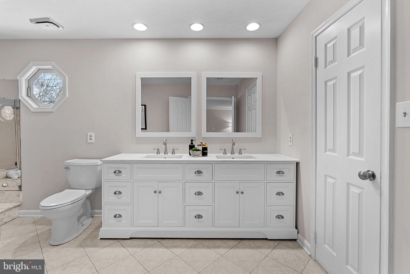 45 CARROLLTON RD, STERLING, Virginia 20165, 4 Bedrooms Bedrooms, ,3 BathroomsBathrooms,Residential,For sale,45 CARROLLTON RD,VALO2114812 MLS # VALO2114812