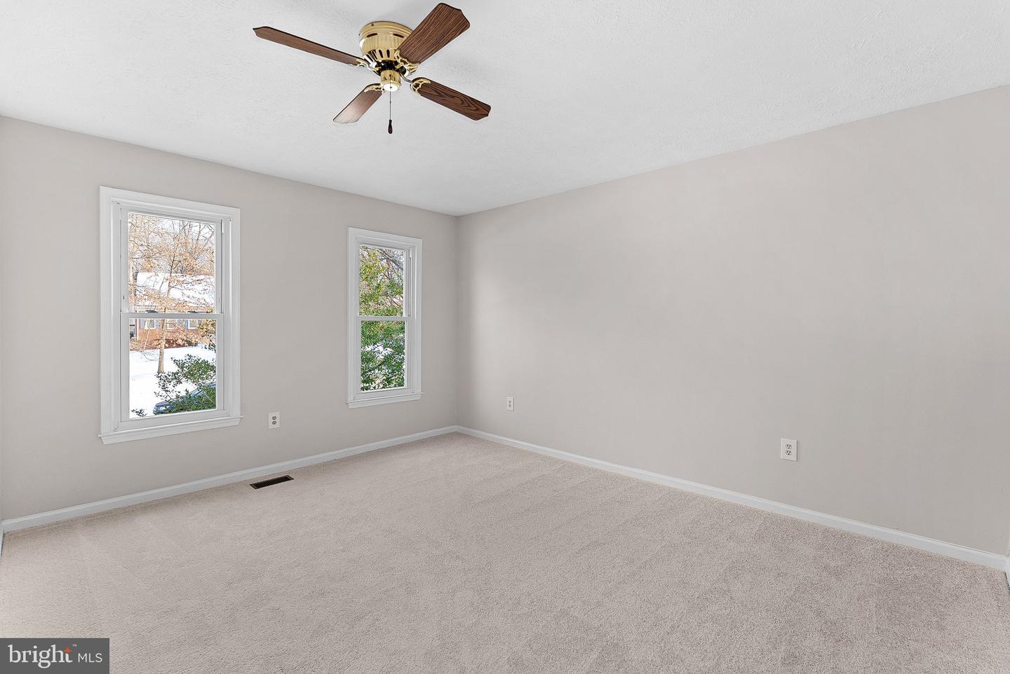 45 CARROLLTON RD, STERLING, Virginia 20165, 4 Bedrooms Bedrooms, ,3 BathroomsBathrooms,Residential,For sale,45 CARROLLTON RD,VALO2114812 MLS # VALO2114812