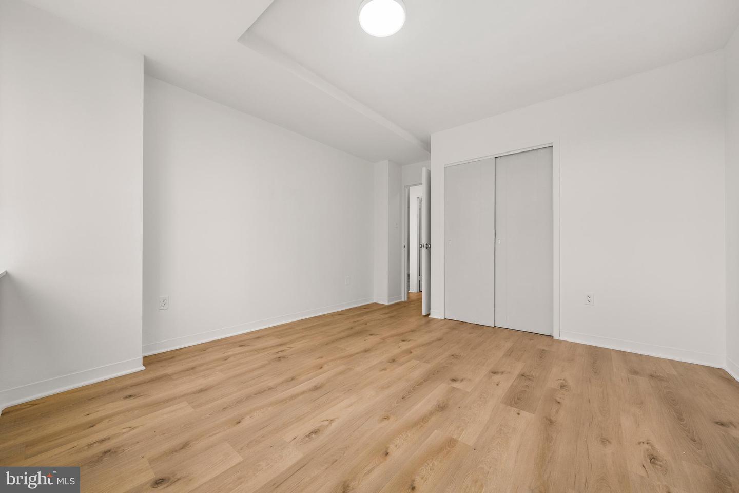 1121 ARLINGTON BLVD #405, ARLINGTON, Virginia 22209, 1 Bedroom Bedrooms, ,1 BathroomBathrooms,Residential,For sale,1121 ARLINGTON BLVD #405,VAAR2068220 MLS # VAAR2068220