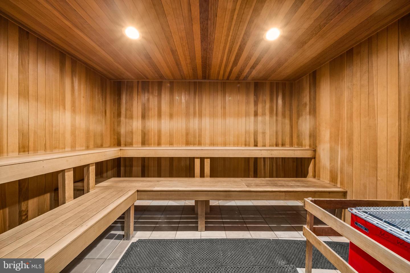 1121 ARLINGTON BLVD #405, ARLINGTON, Virginia 22209, 1 Bedroom Bedrooms, ,1 BathroomBathrooms,Residential,For sale,1121 ARLINGTON BLVD #405,VAAR2068220 MLS # VAAR2068220