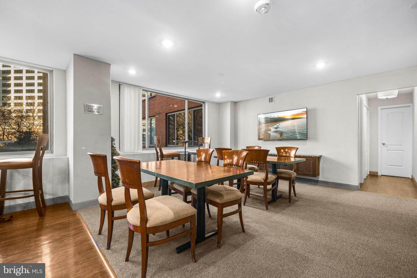 1121 ARLINGTON BLVD #405, ARLINGTON, Virginia 22209, 1 Bedroom Bedrooms, ,1 BathroomBathrooms,Residential,For sale,1121 ARLINGTON BLVD #405,VAAR2068220 MLS # VAAR2068220