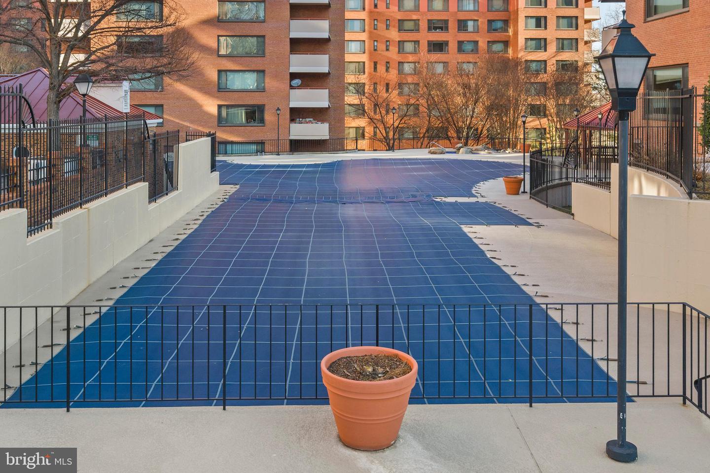 1121 ARLINGTON BLVD #405, ARLINGTON, Virginia 22209, 1 Bedroom Bedrooms, ,1 BathroomBathrooms,Residential,For sale,1121 ARLINGTON BLVD #405,VAAR2068220 MLS # VAAR2068220