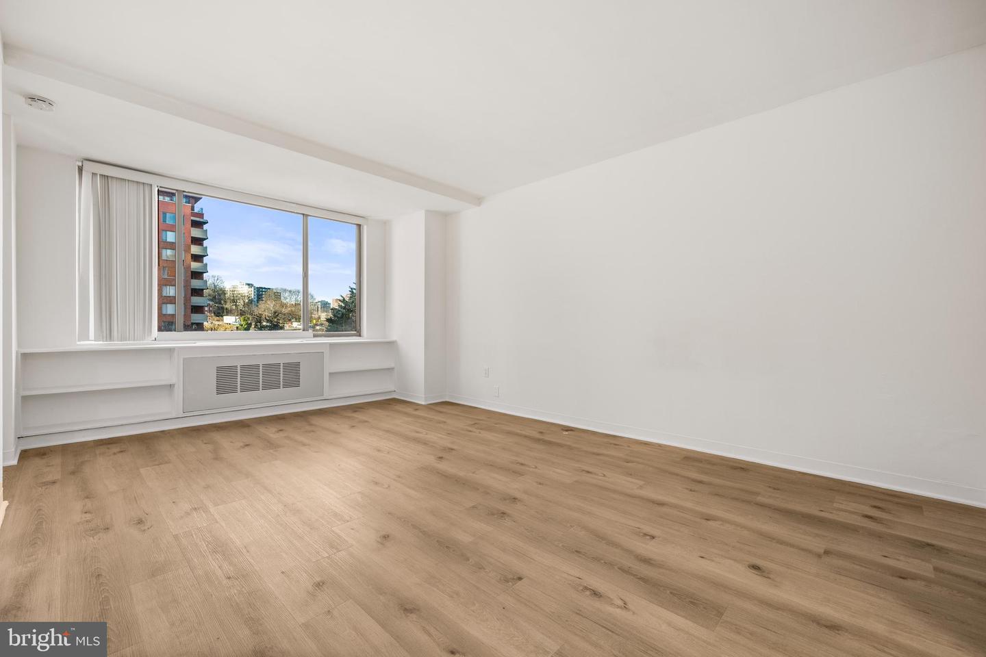 1121 ARLINGTON BLVD #405, ARLINGTON, Virginia 22209, 1 Bedroom Bedrooms, ,1 BathroomBathrooms,Residential,For sale,1121 ARLINGTON BLVD #405,VAAR2068220 MLS # VAAR2068220