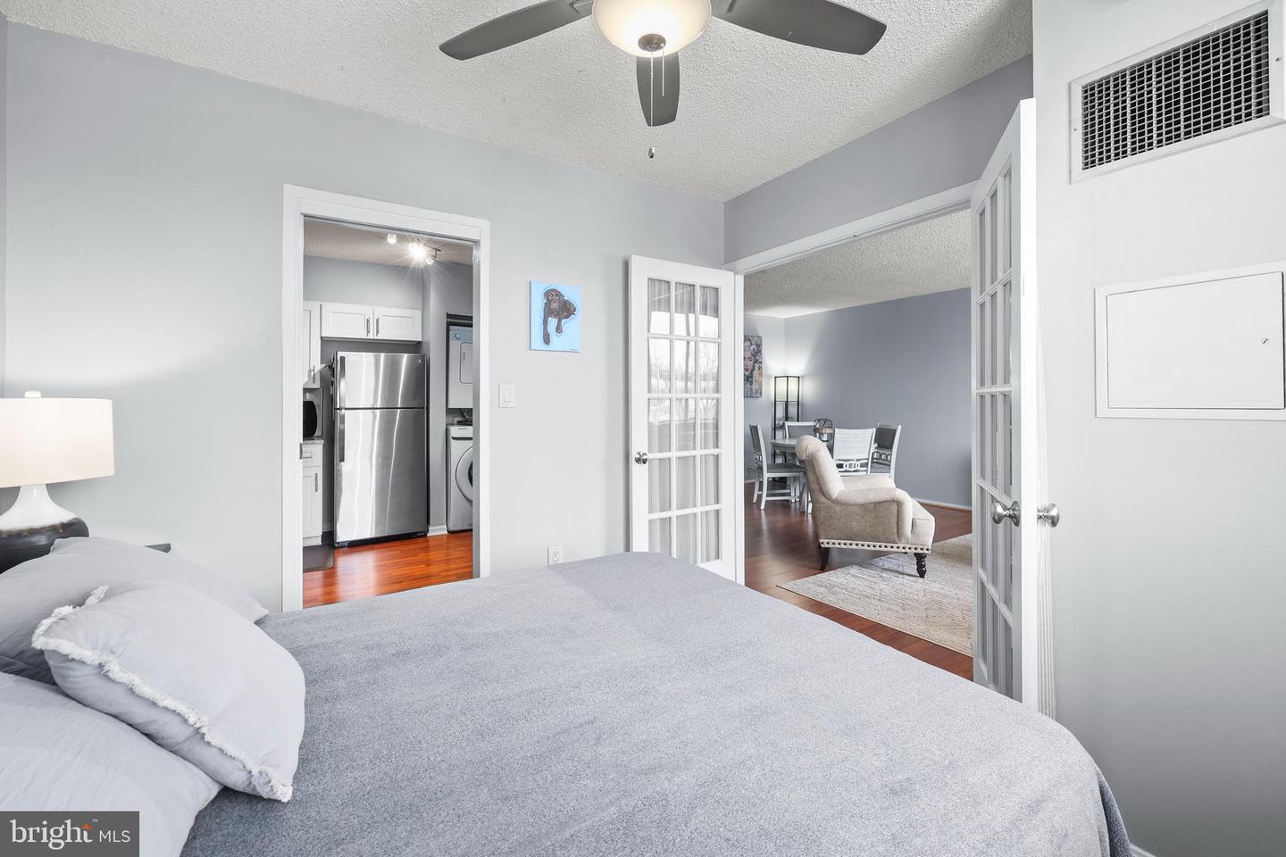 5500 HOLMES RUN PKWY #703, ALEXANDRIA, Virginia 22304, 1 Bedroom Bedrooms, ,1 BathroomBathrooms,Residential,For sale,5500 HOLMES RUN PKWY #703,VAAX2053588 MLS # VAAX2053588