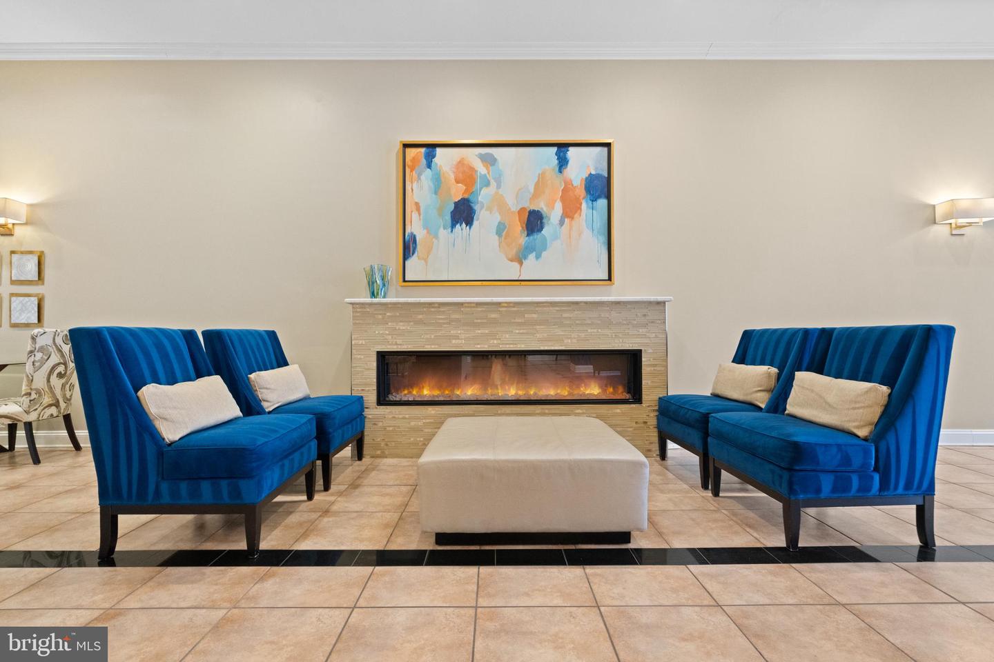 5500 HOLMES RUN PKWY #703, ALEXANDRIA, Virginia 22304, 1 Bedroom Bedrooms, ,1 BathroomBathrooms,Residential,For sale,5500 HOLMES RUN PKWY #703,VAAX2053588 MLS # VAAX2053588