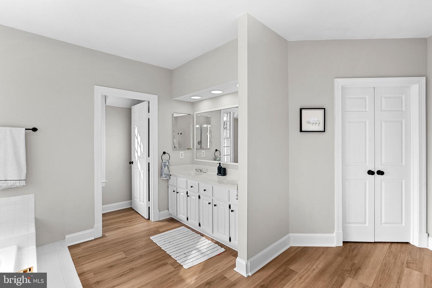 9440 FLOWERDEN LN, MANASSAS, Virginia 20110, 4 Bedrooms Bedrooms, ,3 BathroomsBathrooms,Residential,For sale,9440 FLOWERDEN LN,VAMN2010138 MLS # VAMN2010138