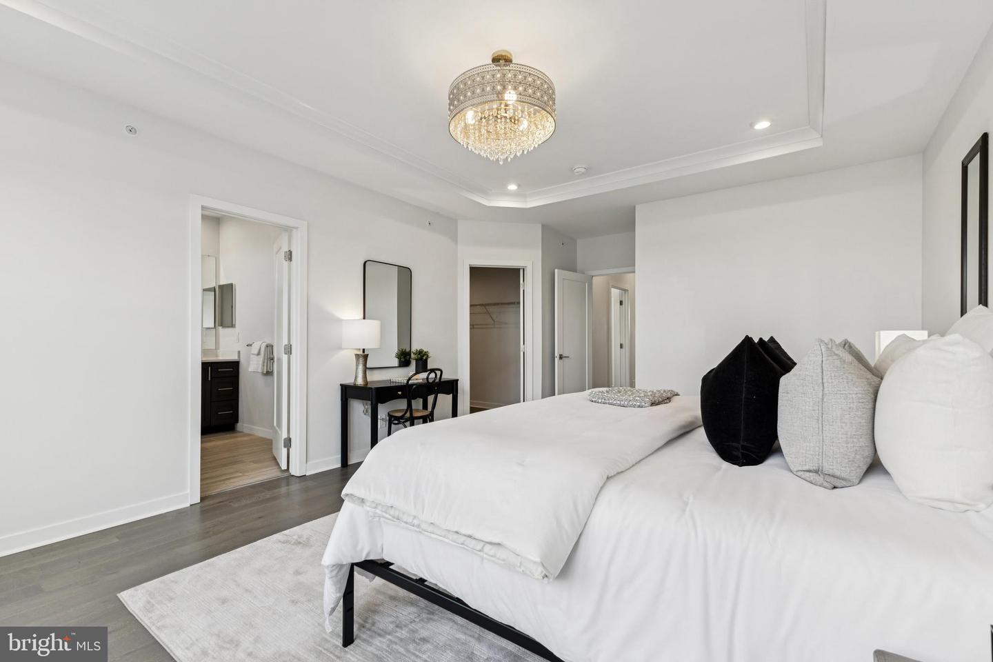 4635 CHARGER PL #805, CHANTILLY, Virginia 20151, 3 Bedrooms Bedrooms, ,2 BathroomsBathrooms,Residential,For sale,4635 CHARGER PL #805,VAFX2287800 MLS # VAFX2287800