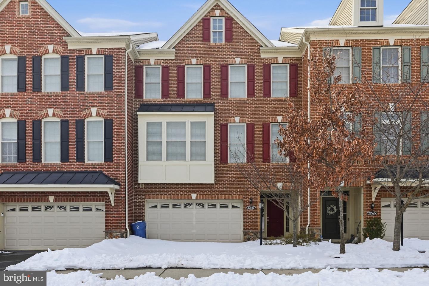 22597 WINDSOR LOCKS SQ, ASHBURN, Virginia 20148, 3 Bedrooms Bedrooms, ,3 BathroomsBathrooms,Residential,For sale,22597 WINDSOR LOCKS SQ,VALO2114818 MLS # VALO2114818