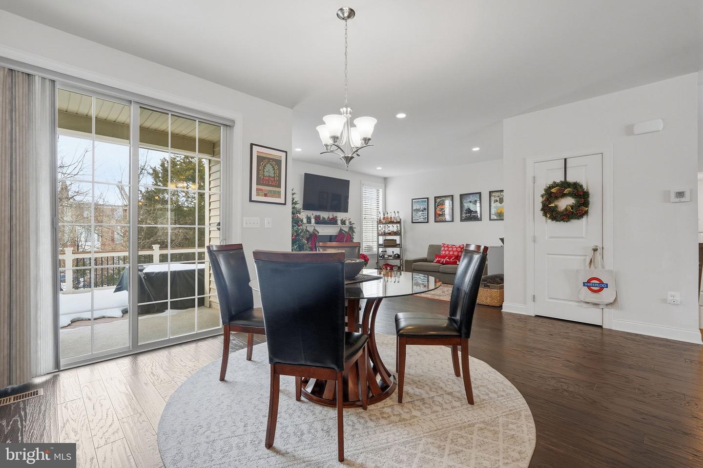 22597 WINDSOR LOCKS SQ, ASHBURN, Virginia 20148, 3 Bedrooms Bedrooms, ,3 BathroomsBathrooms,Residential,For sale,22597 WINDSOR LOCKS SQ,VALO2114818 MLS # VALO2114818