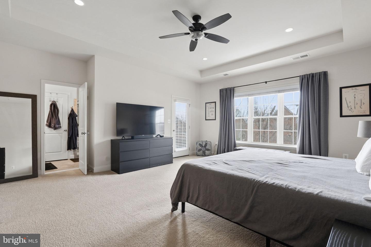 22597 WINDSOR LOCKS SQ, ASHBURN, Virginia 20148, 3 Bedrooms Bedrooms, ,3 BathroomsBathrooms,Residential,For sale,22597 WINDSOR LOCKS SQ,VALO2114818 MLS # VALO2114818