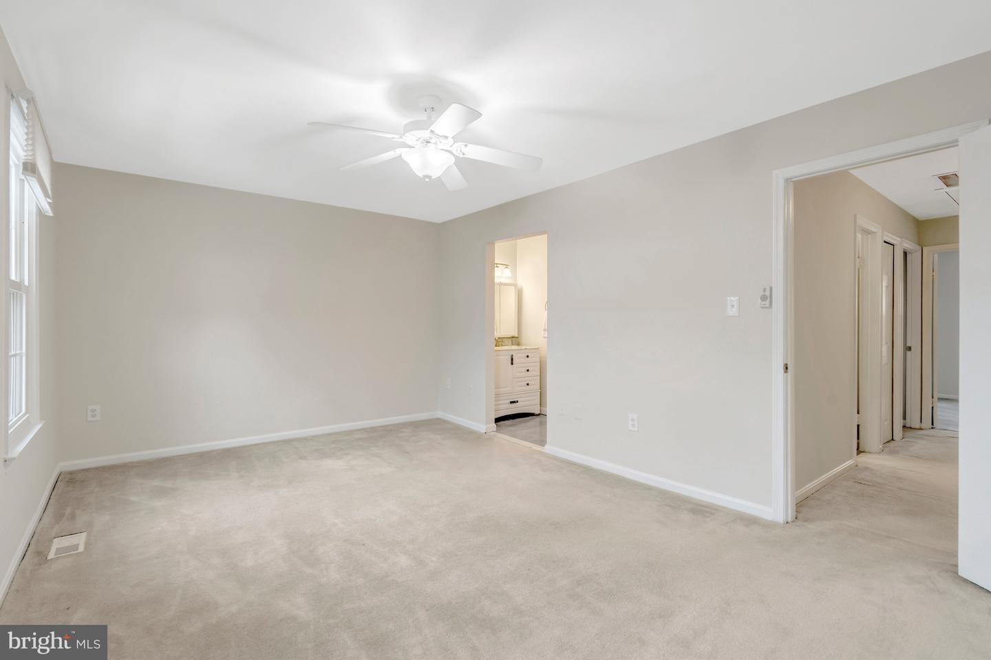 10483 MALONE CT, FAIRFAX, Virginia 22032, 3 Bedrooms Bedrooms, ,3 BathroomsBathrooms,Residential,For sale,10483 MALONE CT,VAFX2287872 MLS # VAFX2287872