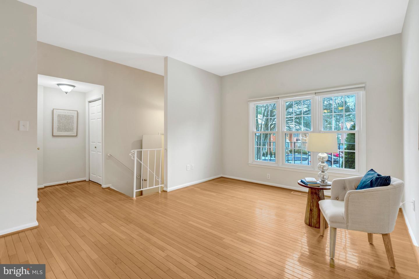 10483 MALONE CT, FAIRFAX, Virginia 22032, 3 Bedrooms Bedrooms, ,3 BathroomsBathrooms,Residential,For sale,10483 MALONE CT,VAFX2287872 MLS # VAFX2287872