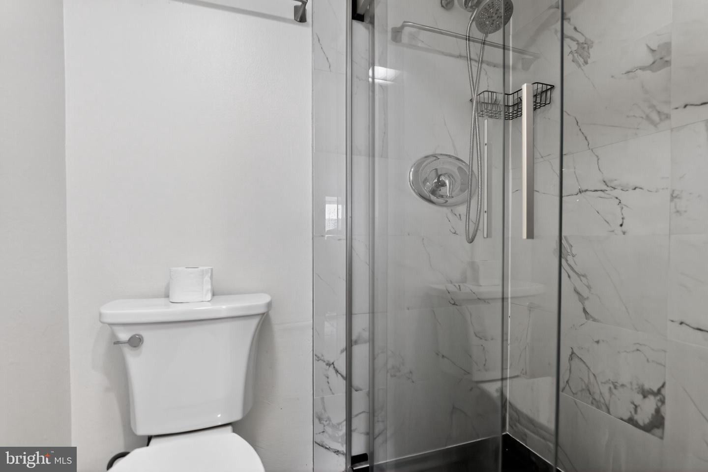 6101 EDSALL RD #1704, ALEXANDRIA, Virginia 22304, 2 Bedrooms Bedrooms, ,2 BathroomsBathrooms,Residential,For sale,6101 EDSALL RD #1704,VAAX2053618 MLS # VAAX2053618