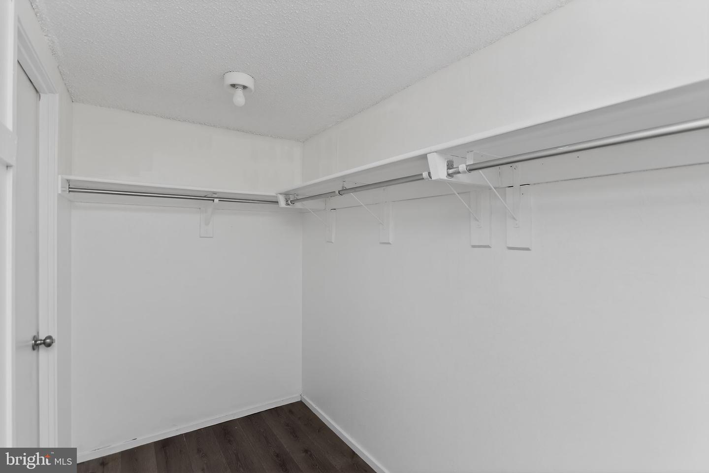 6101 EDSALL RD #1704, ALEXANDRIA, Virginia 22304, 2 Bedrooms Bedrooms, ,2 BathroomsBathrooms,Residential,For sale,6101 EDSALL RD #1704,VAAX2053618 MLS # VAAX2053618