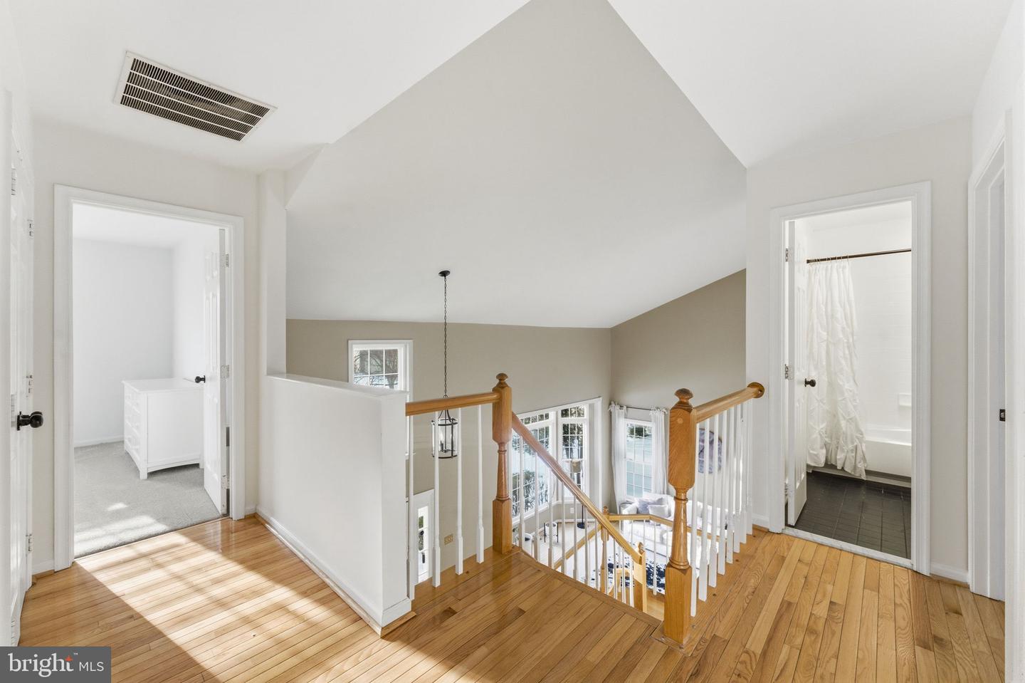 15450 EAGLE TAVERN LN, CENTREVILLE, Virginia 20120, 6 Bedrooms Bedrooms, ,3 BathroomsBathrooms,Residential,For sale,15450 EAGLE TAVERN LN,VAFX2287926 MLS # VAFX2287926