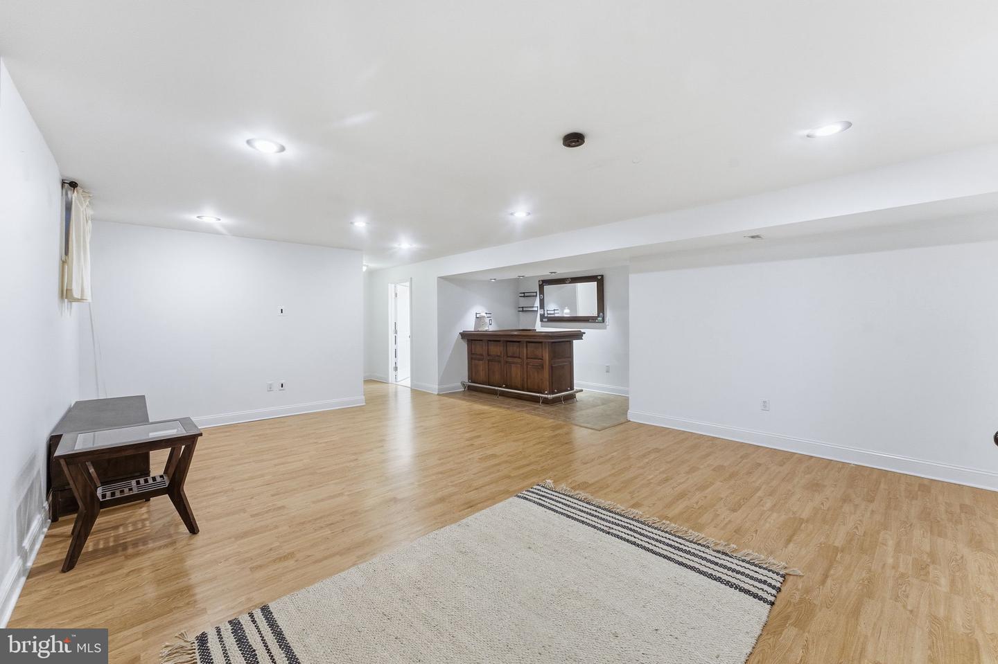 15450 EAGLE TAVERN LN, CENTREVILLE, Virginia 20120, 6 Bedrooms Bedrooms, ,3 BathroomsBathrooms,Residential,For sale,15450 EAGLE TAVERN LN,VAFX2287926 MLS # VAFX2287926