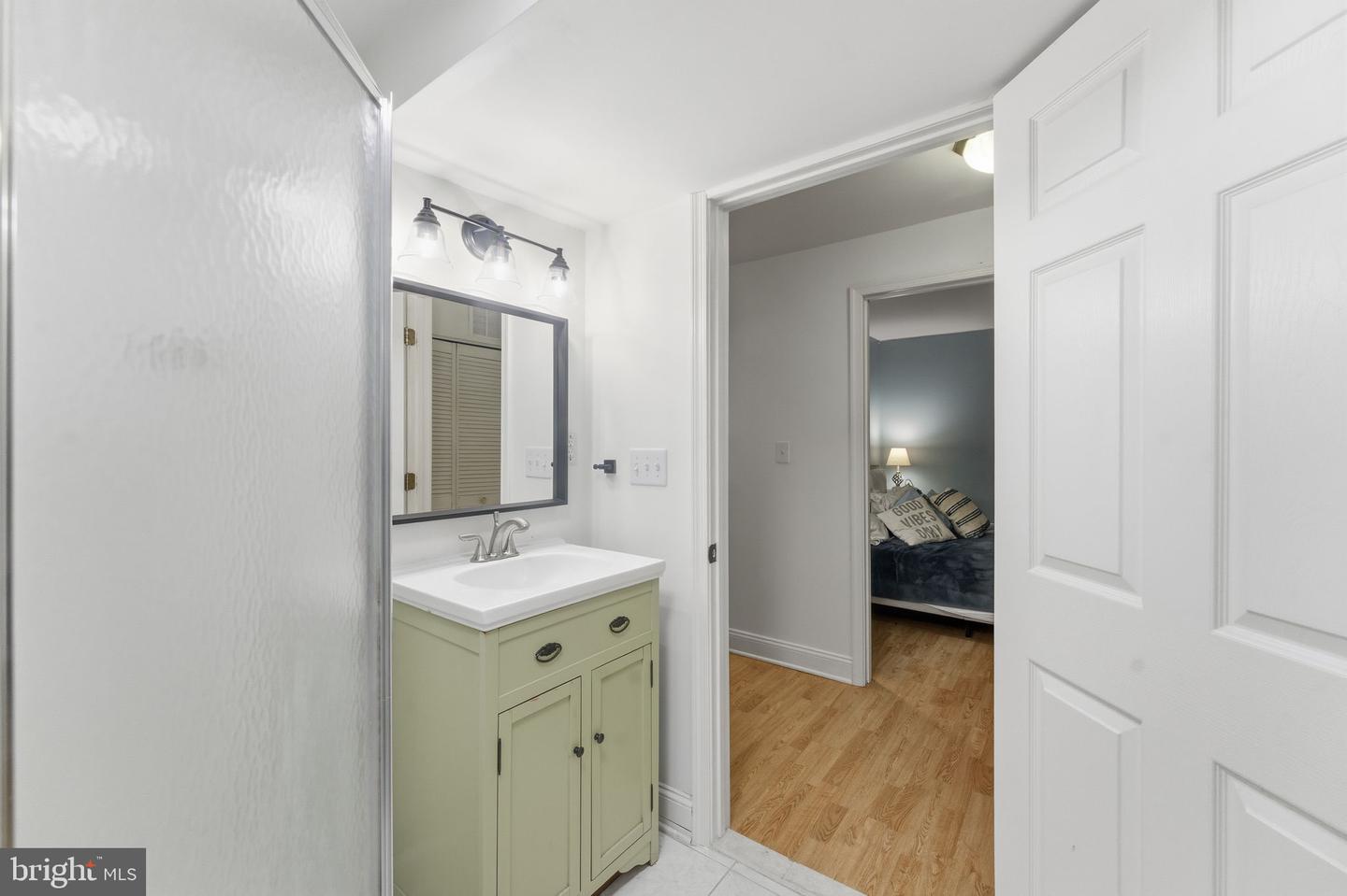 15450 EAGLE TAVERN LN, CENTREVILLE, Virginia 20120, 6 Bedrooms Bedrooms, ,3 BathroomsBathrooms,Residential,For sale,15450 EAGLE TAVERN LN,VAFX2287926 MLS # VAFX2287926