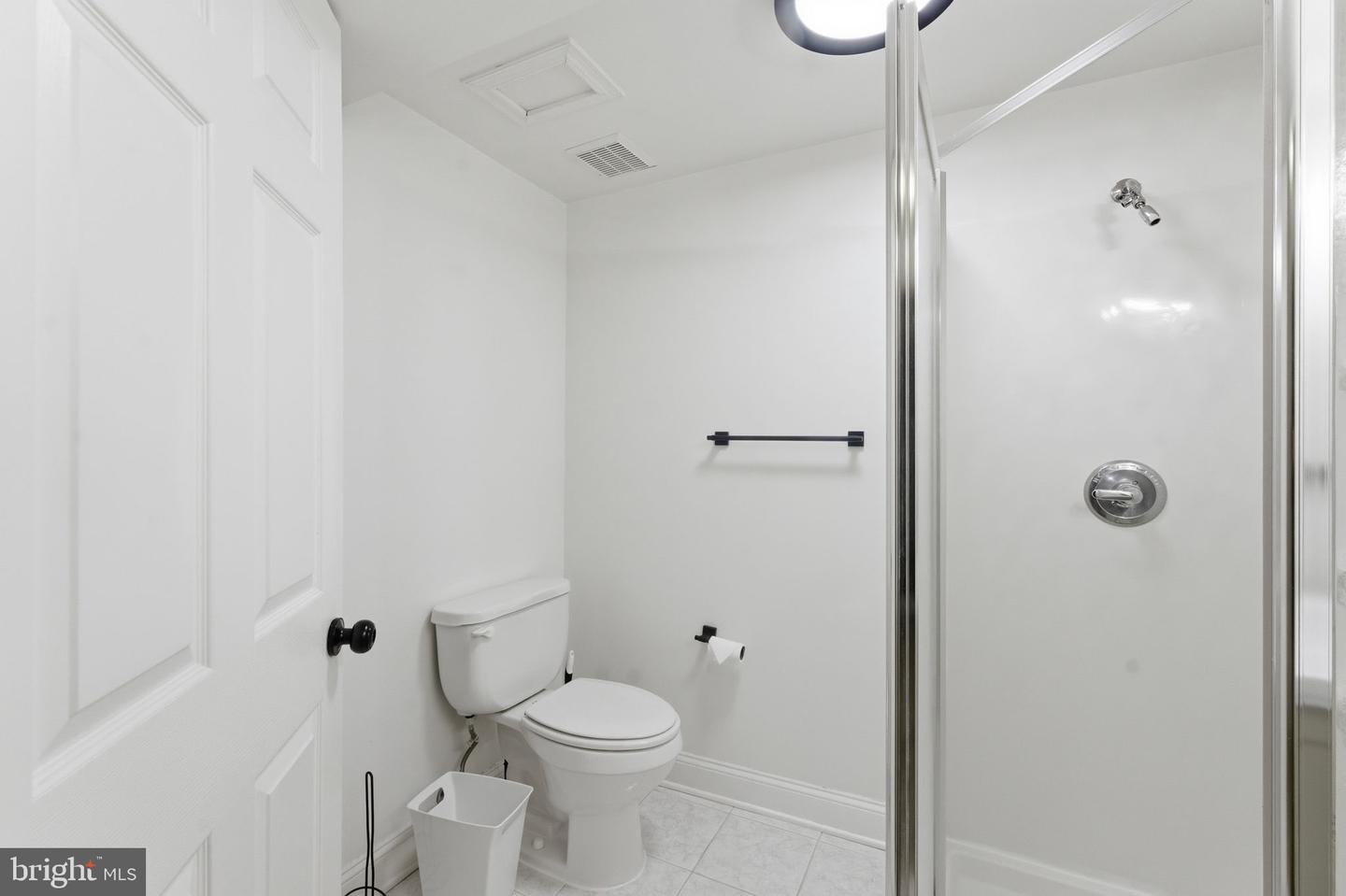 15450 EAGLE TAVERN LN, CENTREVILLE, Virginia 20120, 6 Bedrooms Bedrooms, ,3 BathroomsBathrooms,Residential,For sale,15450 EAGLE TAVERN LN,VAFX2287926 MLS # VAFX2287926