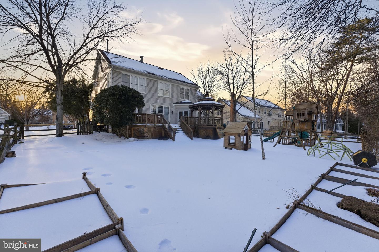 15450 EAGLE TAVERN LN, CENTREVILLE, Virginia 20120, 6 Bedrooms Bedrooms, ,3 BathroomsBathrooms,Residential,For sale,15450 EAGLE TAVERN LN,VAFX2287926 MLS # VAFX2287926